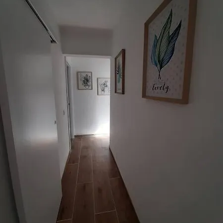 2 Bedroom Grandfloor-pto. Del Carmen Lejlighed *