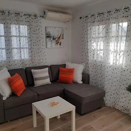 2 Bedroom Grandfloor-pto. Del Carmen Apartmán *